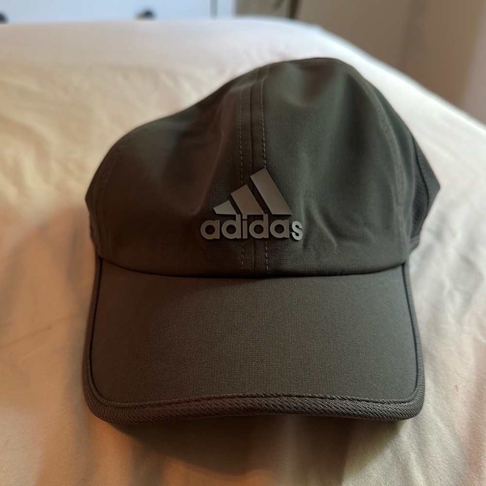 Adidas Men's Dark Gray Performance Cap